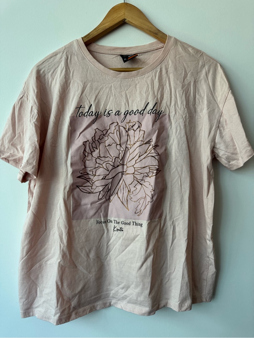 Kinetix Blush Pink Floral Graphic T-Shirt Size XL